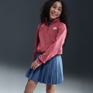 Nike Sportswear Club Fleece 1/2-Zip Long-Sleeve Top in Sweet Beet, Size Medium